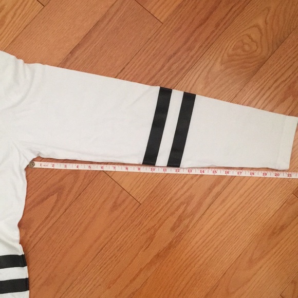 True Religion Rugby Long Sleeve Polo - Size XL - EUC - Picture 7 of 10